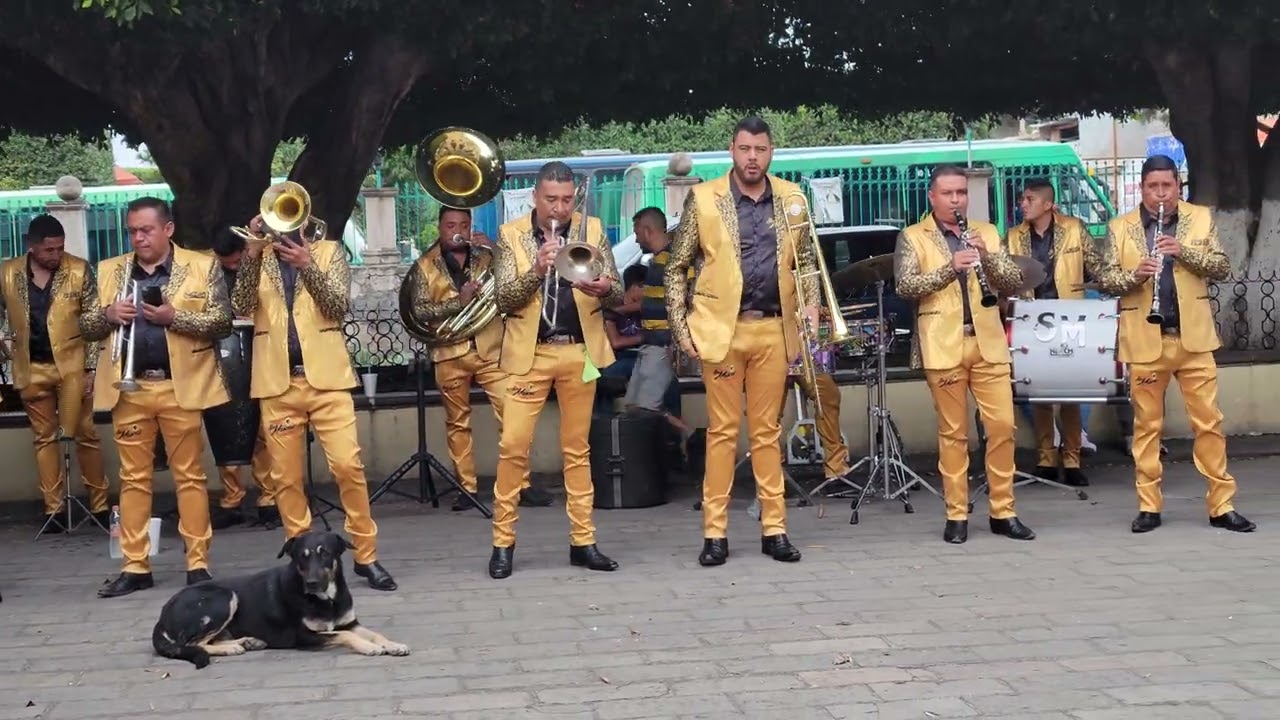 Popurri Del Recuerdo - Banda San Marcos