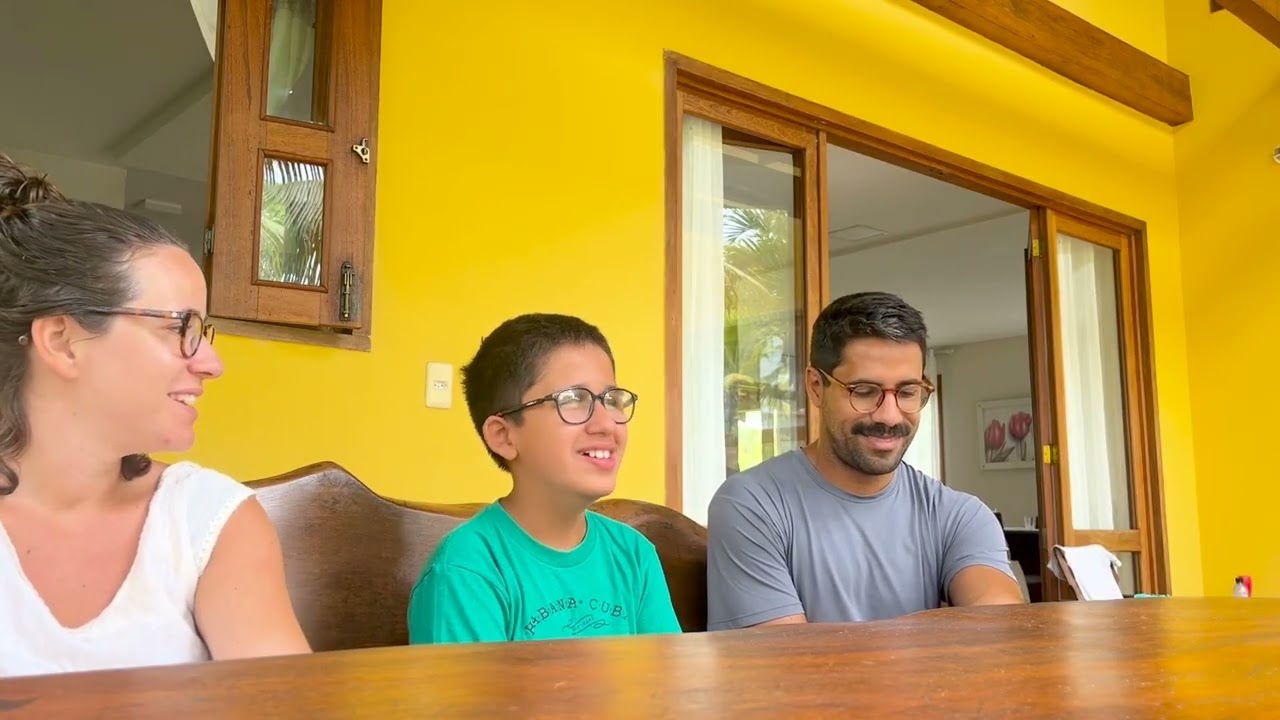 Analisando a abertura do campeonato brasileiro, com os meus convidados Luiza e João.