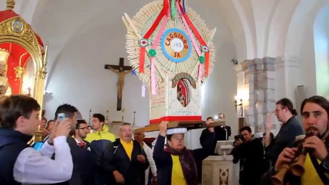 Il cinto di Caggiano saluta la Madonna di Viggiano in cappella
