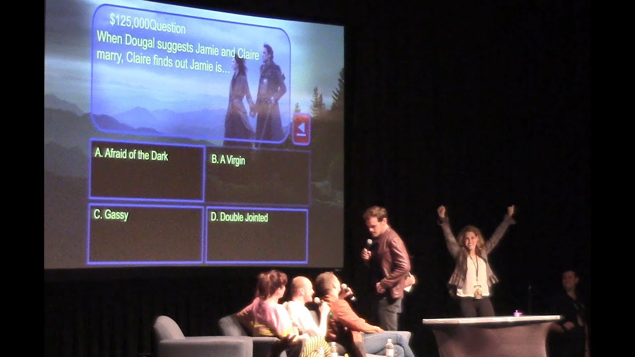 Outlander Trivia - Sam Heughan vs Fans at Wizard World New Orleans (Part 2)