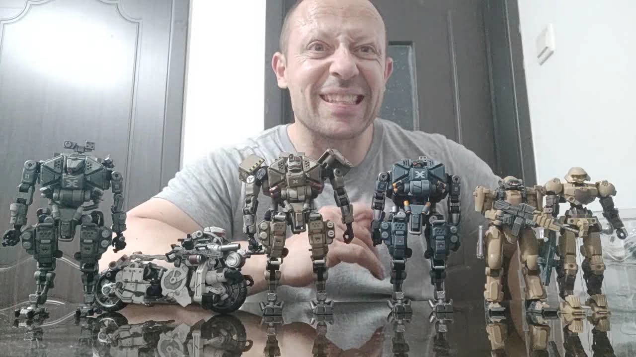 Joy Toy 1:18 scale action figure Hurricane transforming Mechs, including both blind box ones!