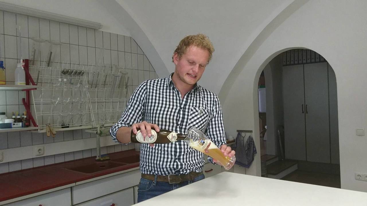 Wei&szlig;bier einschenken - so geht's!