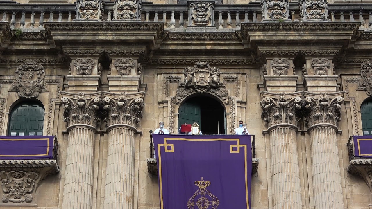Bendición secular con el Santo Rostro