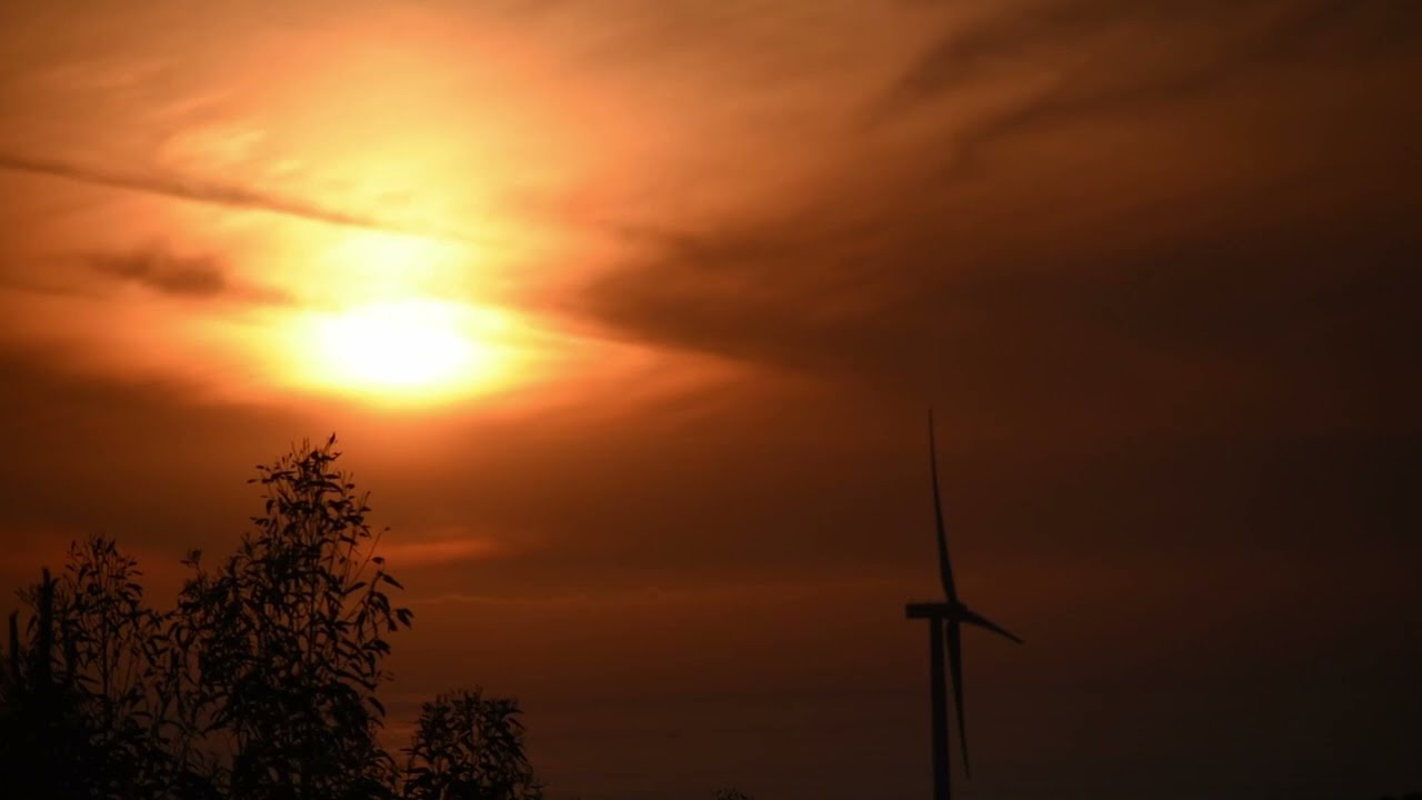 Puesta de sol desde las inmediaciones del Santurario de la Vírgen del Faro