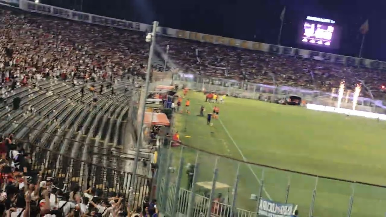 Gol de Yastin Cuevas!!! CC 2 Ev 0 