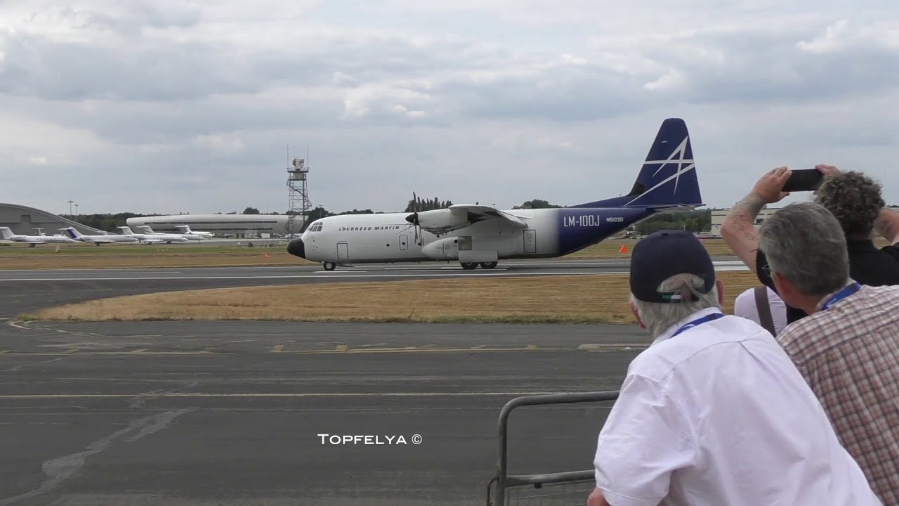C-130J Super Hercules impressive short tactical landing
