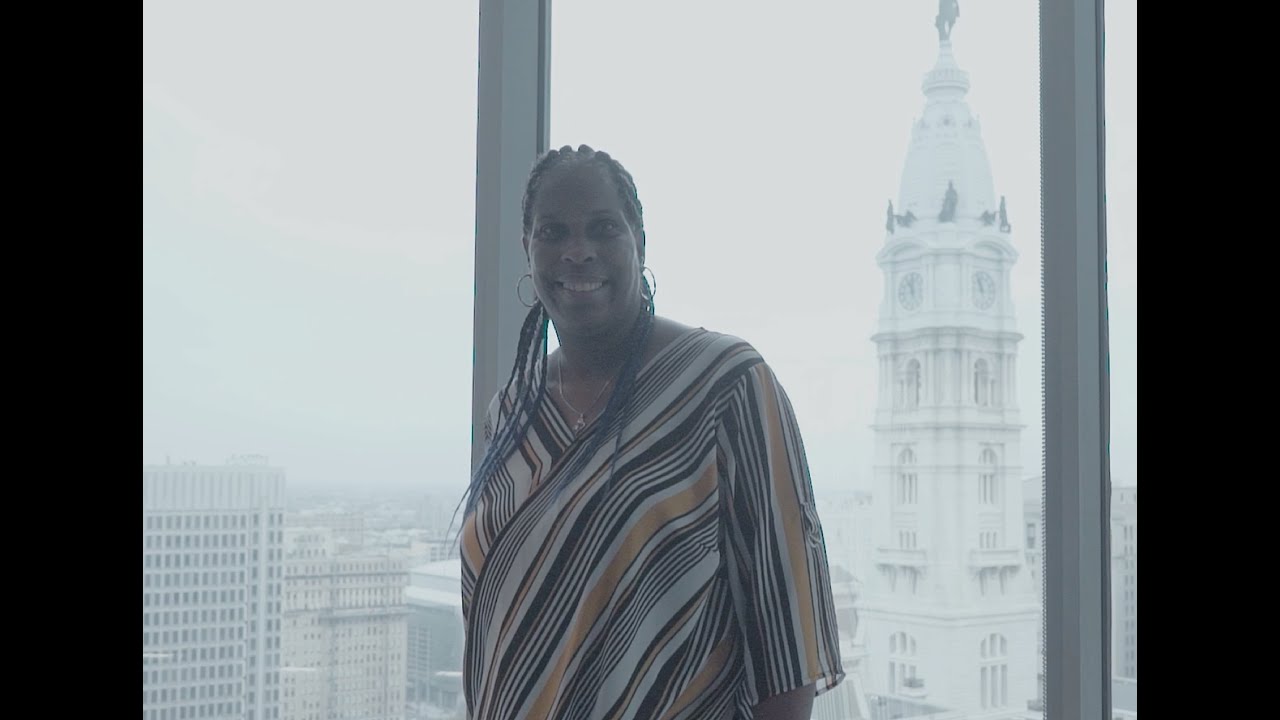 Phila On The Job - Captioned