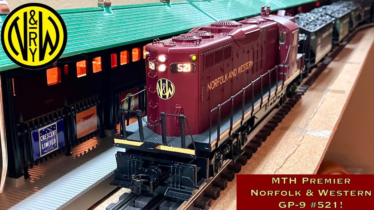 Rolling Coal: MTH Premier Norfolk & Western GP-9 #521!