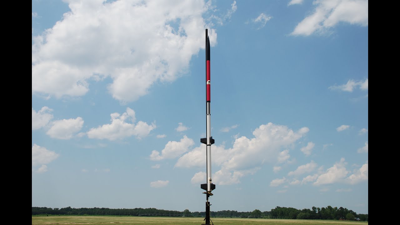 Estes Ascender 2-Stage Dual Deploy flown in Camden SC USA