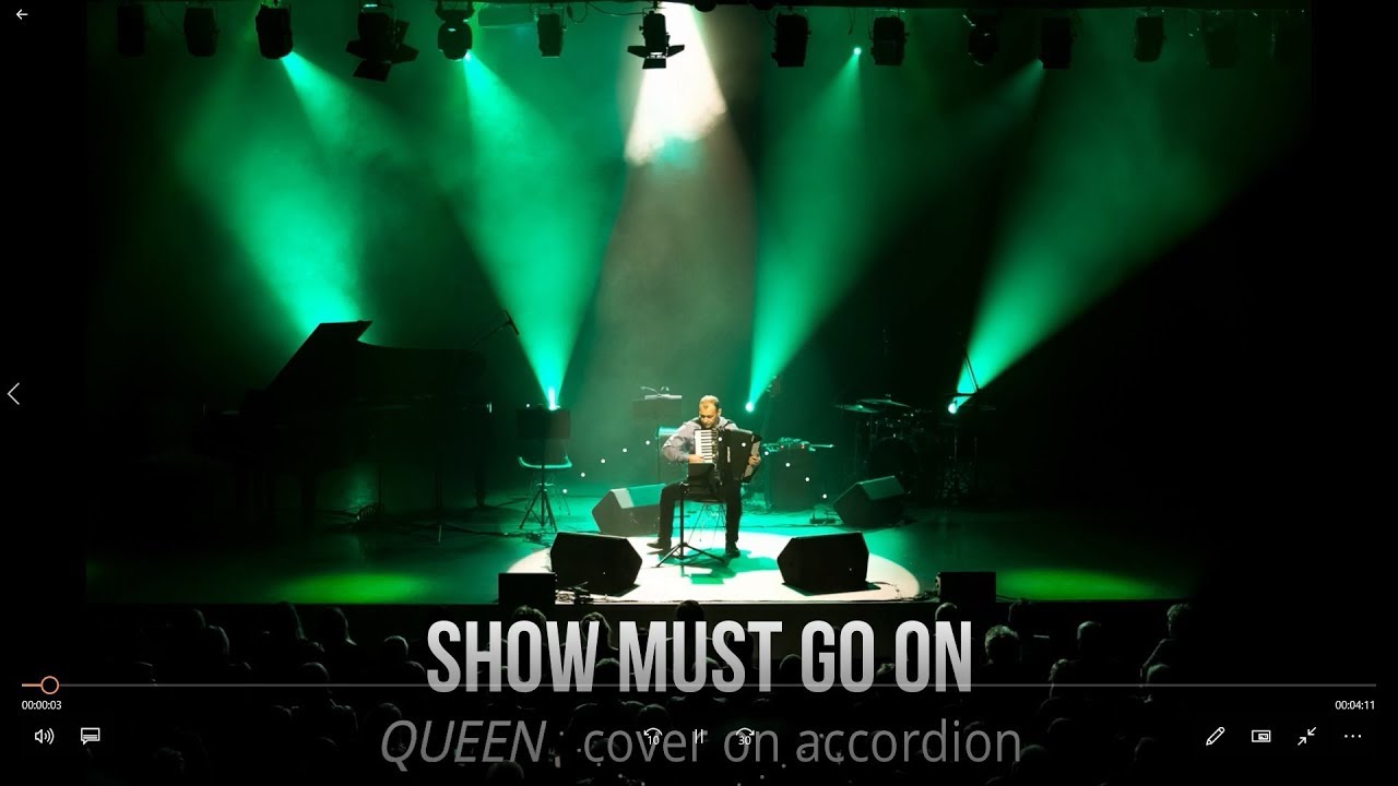 Show Must Go On - Queen - cover - played by Piotr on digital accordion