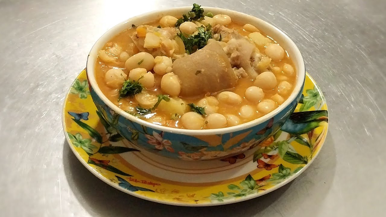 frijoles blancos con pezuña