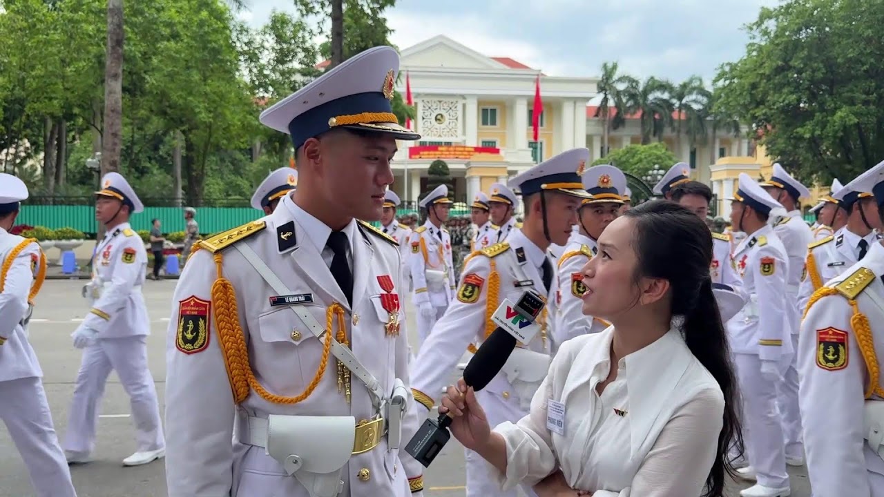 Không khí trước giờ Tổng hợp luyện lần 2 tại Quảng trường Ba Đình, Hà Nội | VTV24
