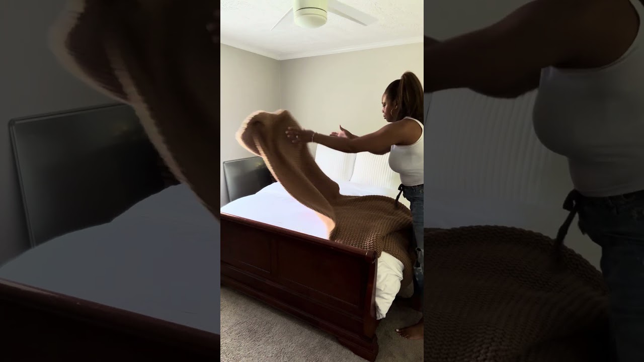 Guest Bedroom Reset #cleantok #cleanwithme #housewifelife #dayhabitsofacleanhome #cleaningmotivation