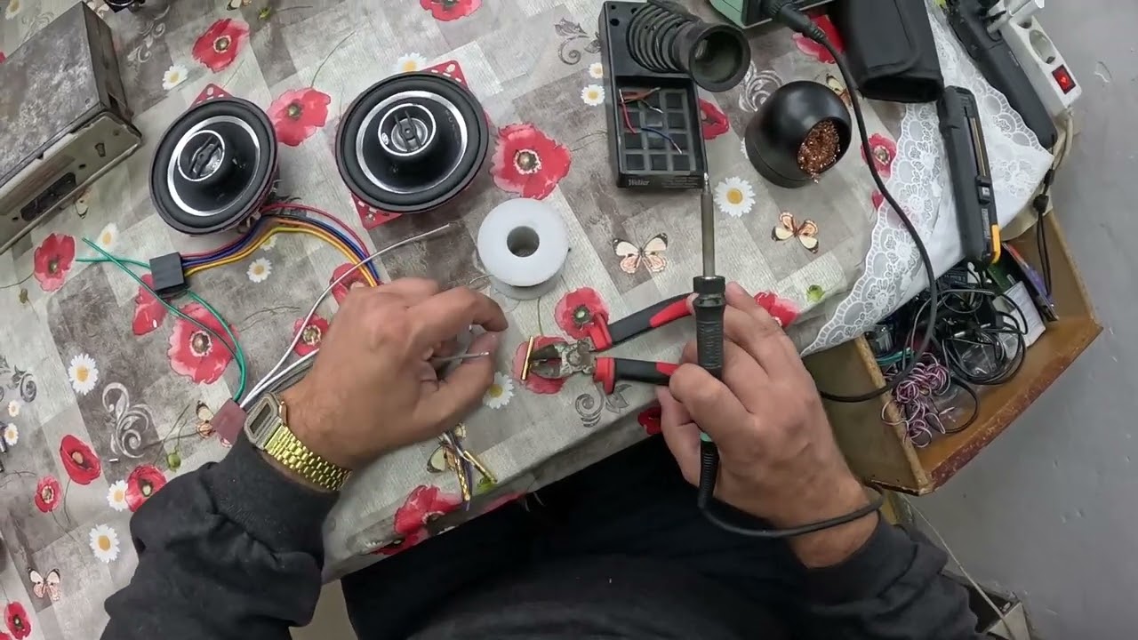 Cum să probezi acasă un casetofon auto ( cd player radio)?  Proba Pioneer DEH P77MP