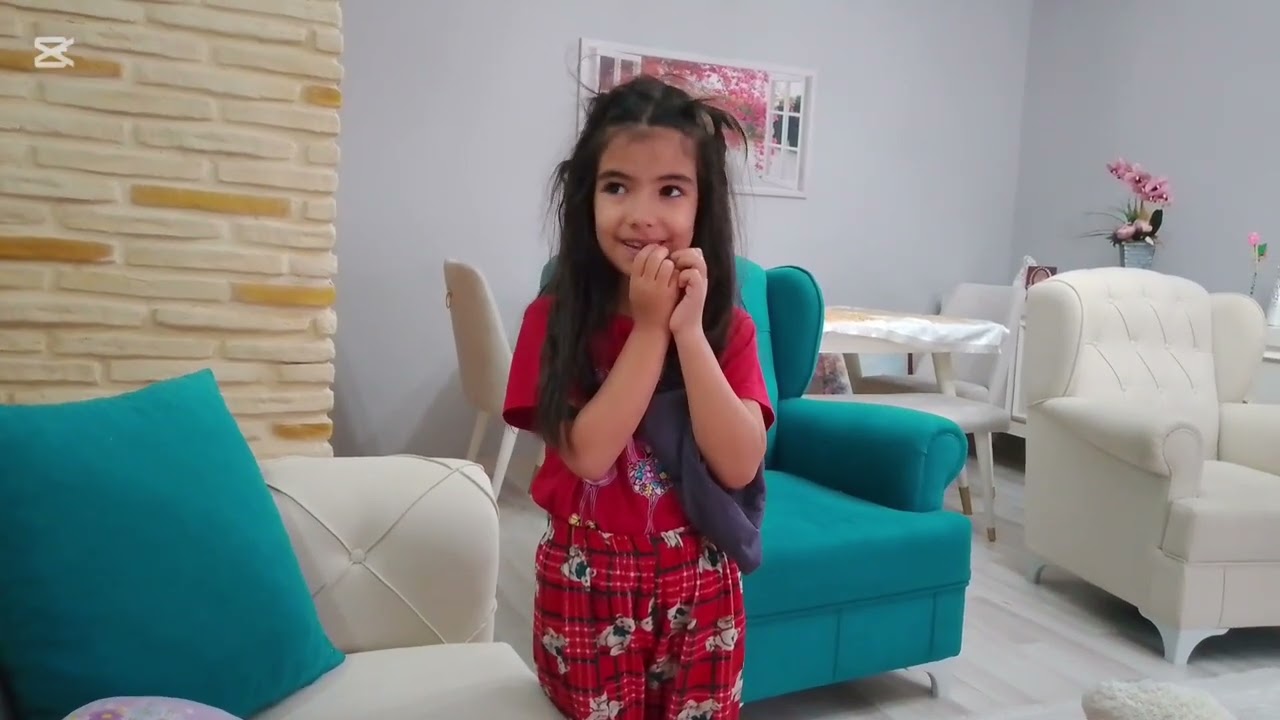 EVE GİREN KÜÇÜK HIRSIZ 😱#cocukvideolari 