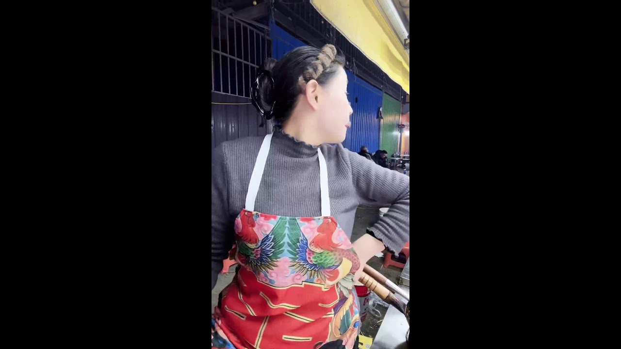 Fried Noodles Sister in Fuyang Night Market