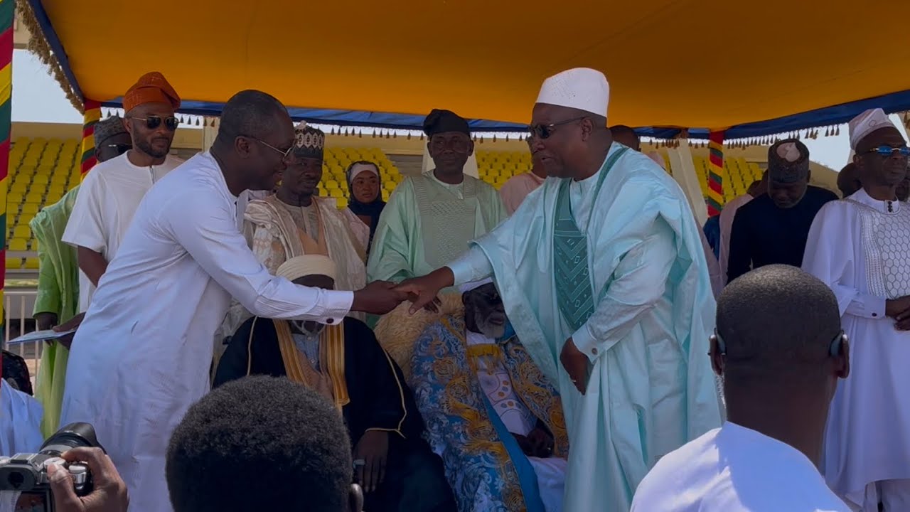 Wow🤯Hon.Afenyo-Markin Show Respect to Prez Mahama on Stage as They Join the Chief Imam 4 Eid Prayers