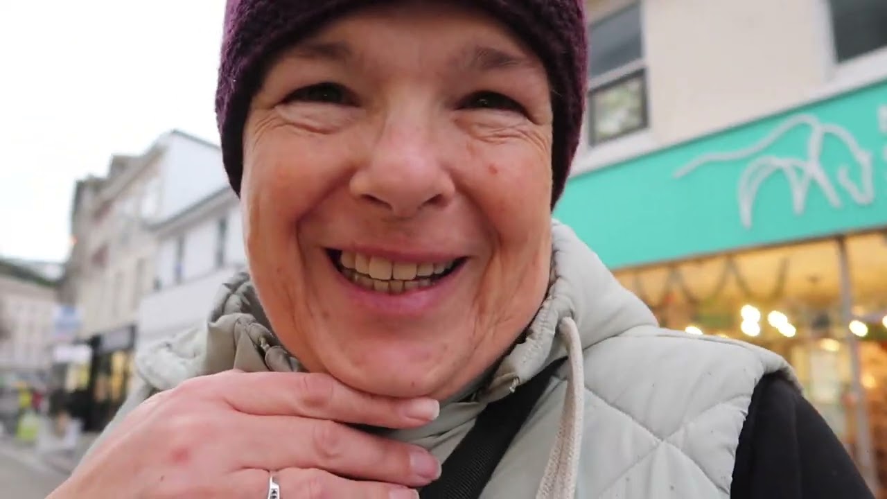 Torquay Christmas Lights | Daily Vlog | Mon 30th Dec (2024)
