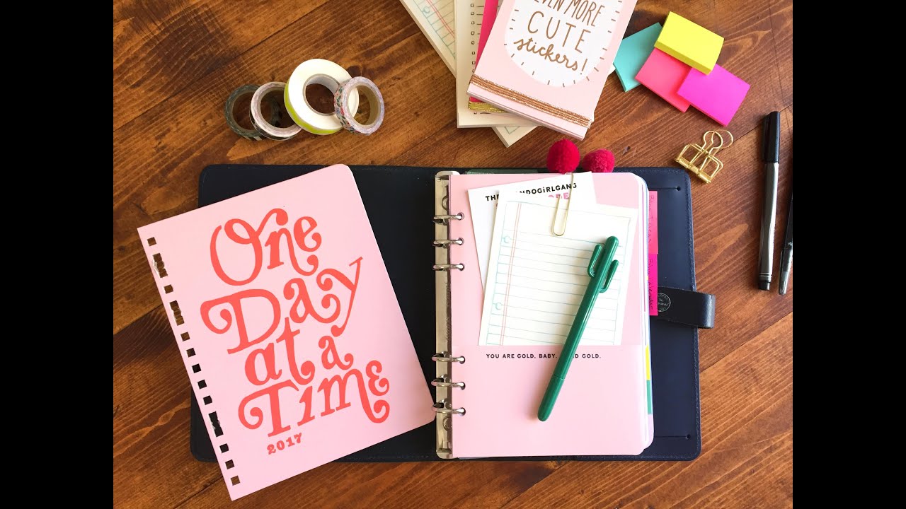 Uncoiled Ban.do 2017 Planner in Filofax A5!