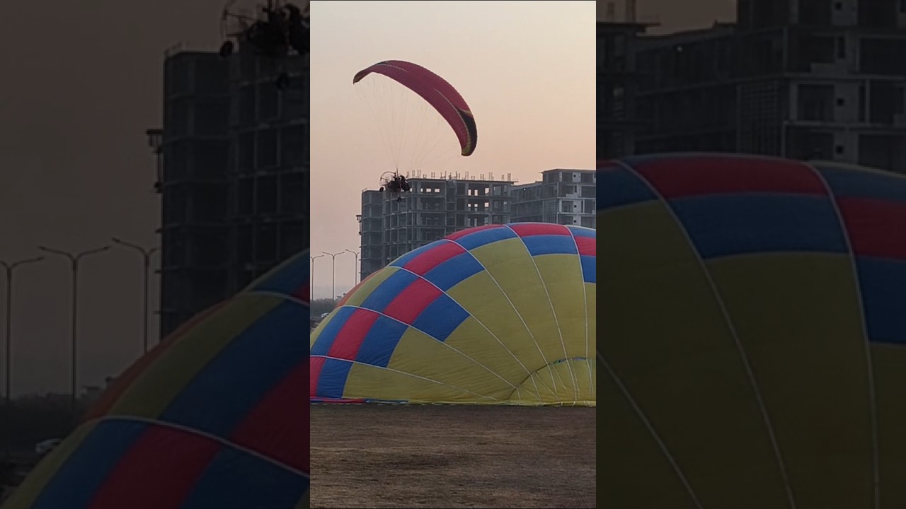 OMG 😰 Paramotor Flying &  Hot Air Balloon at PVC Isb 