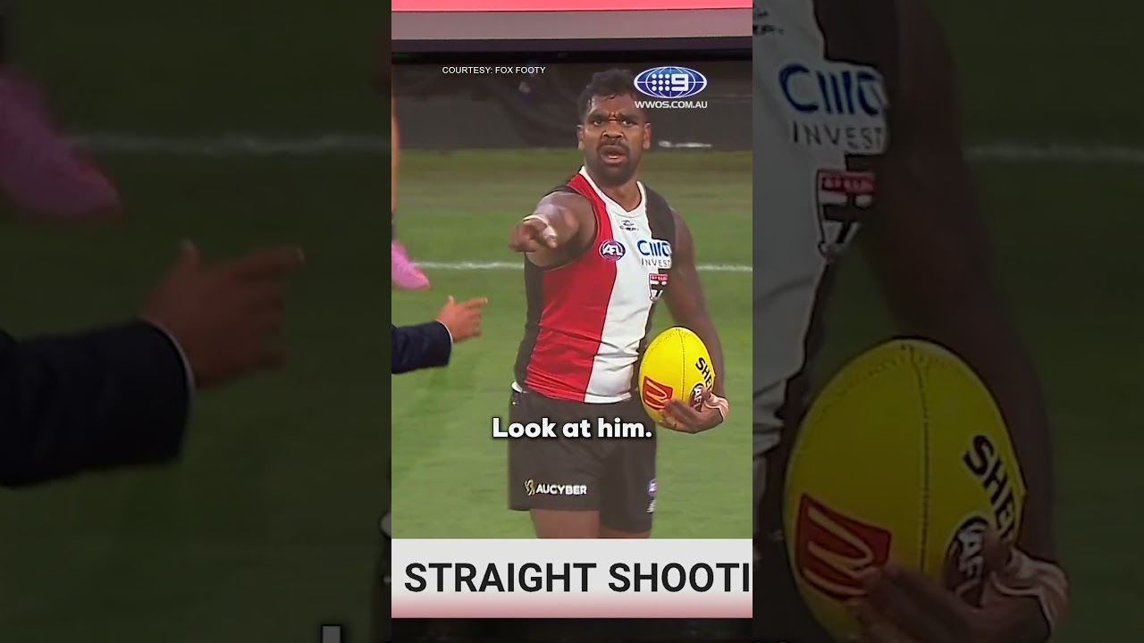 The mistake too many players make that just adds pressure 😰 #AFL #Footy