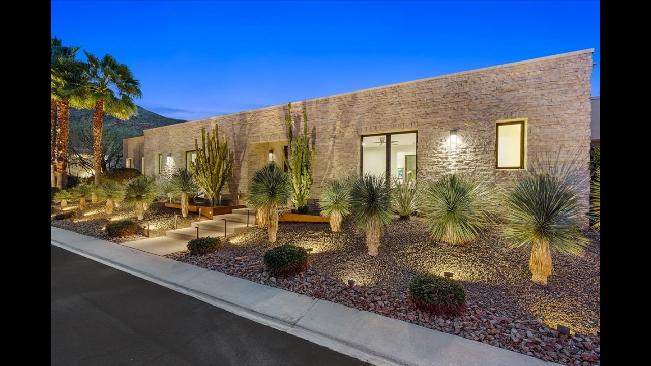 1049 Bella Vista, Palm Springs, CA 92264