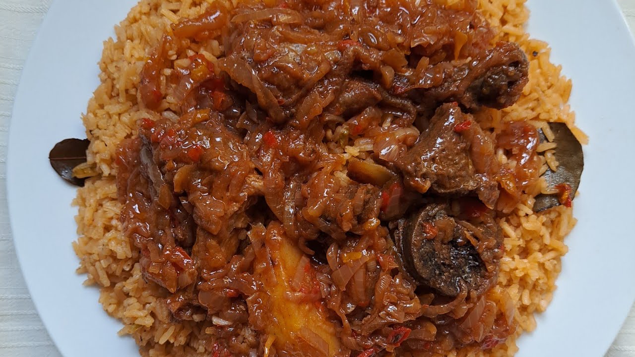 Как приготовить рис джоллоф по-сьерра-леонски. Вкуснятина!