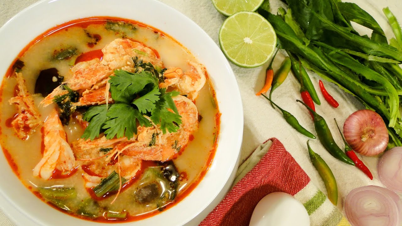 Thai Shrimp Soup or Tom Yum Goong ต้มยำกุ้ง - Episode 33