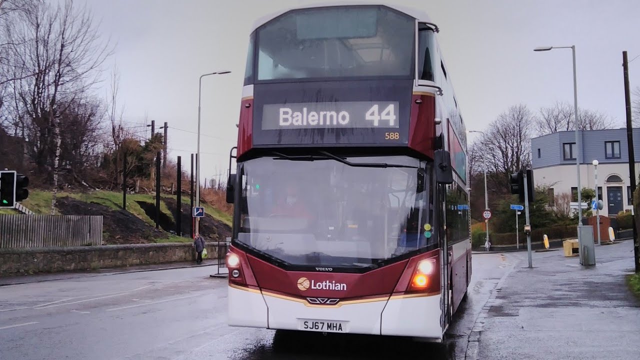Lothian buses 588 hybrid Gemini 3 volvo B5LH