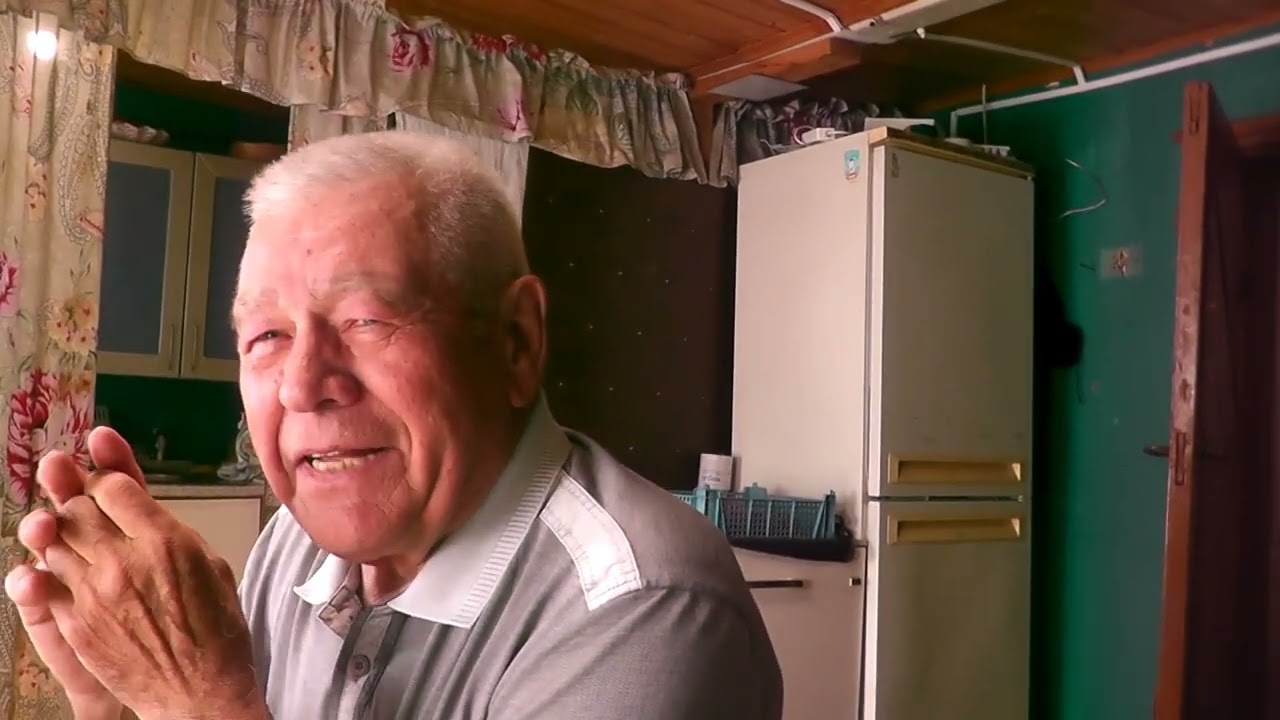 Встреча старых друзей перед Днем родительской субботы деревни Старое Серёжкино