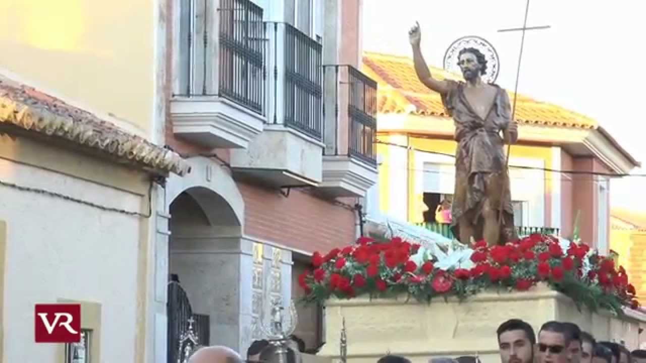 Valdepeñas: Procesión de San Juan Bautista por las calles del Lucero