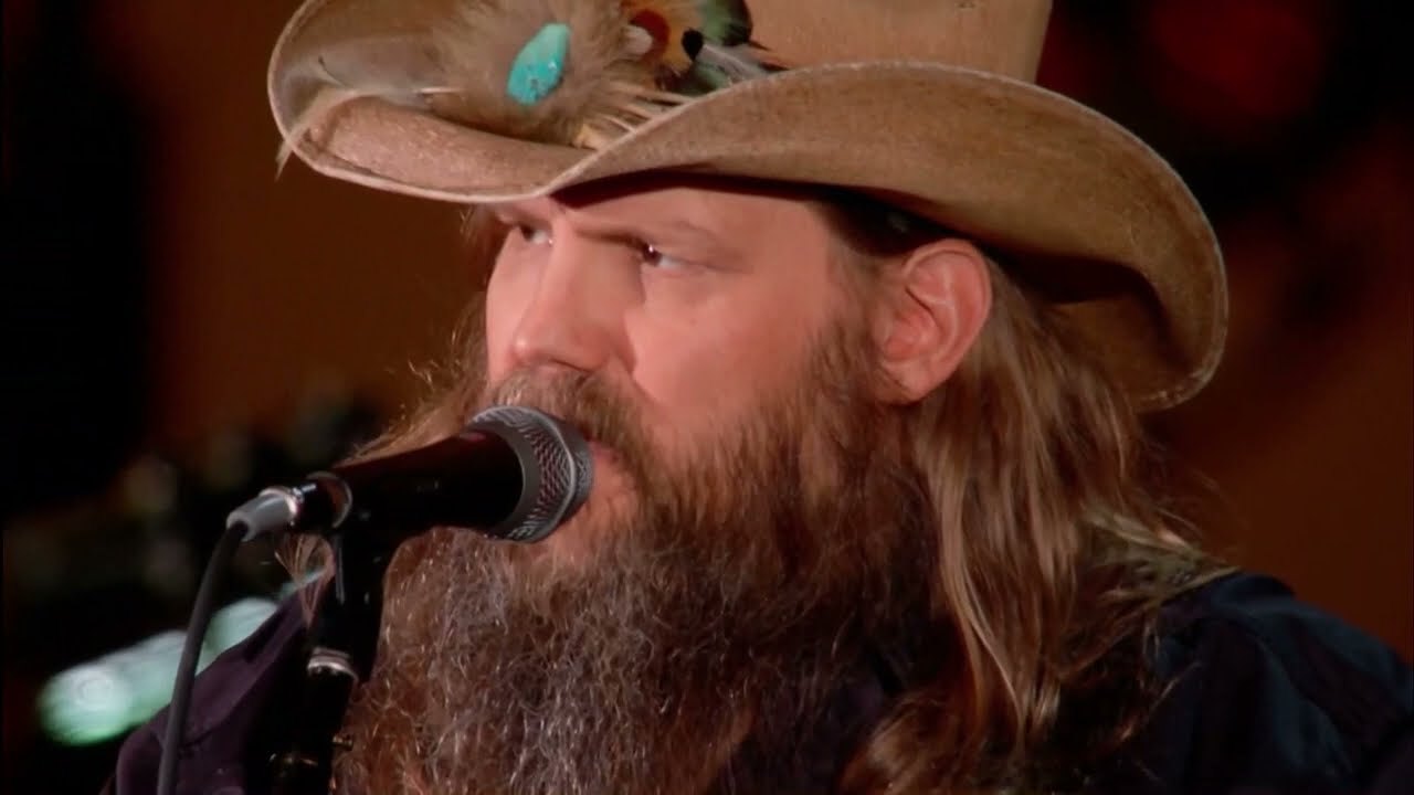 Chris Stapleton Sings 