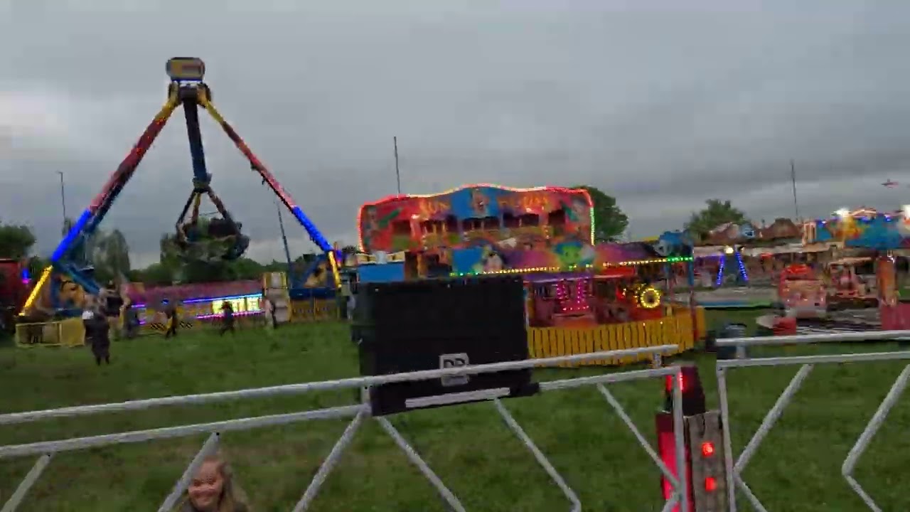 M&B Attractions Twister Onride Pov @ Waddingtons Funfair Tingley 12/05/2023