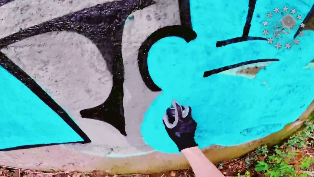 Redknight music - ebony Loren - Mine-  graffiti art￼