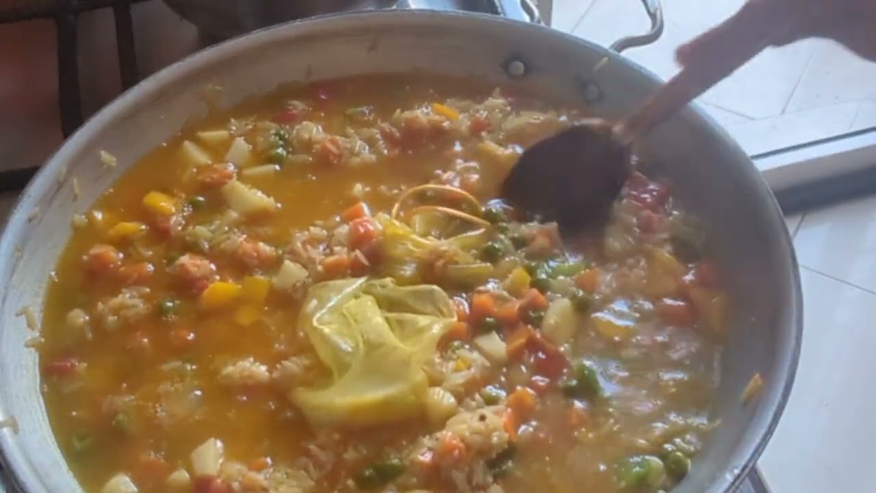 الروز بالخضر و الدجاج مقلي