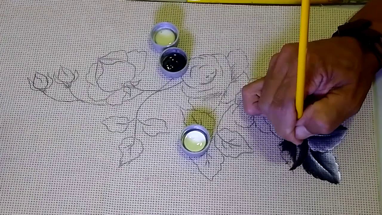 Roberto Ferreira - Aprenda a  Desenhar e Pintar  ROSAS  Monocromática