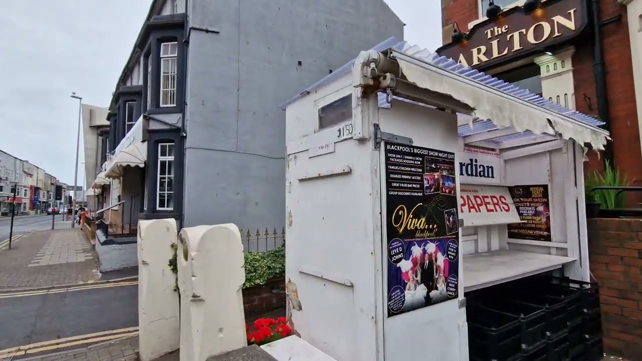 Blackpool: Hotels & B&B - A Walk Up Albert Road in June 2022! [4K]