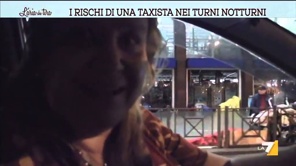 I rischi di una taxista nei turni notturni