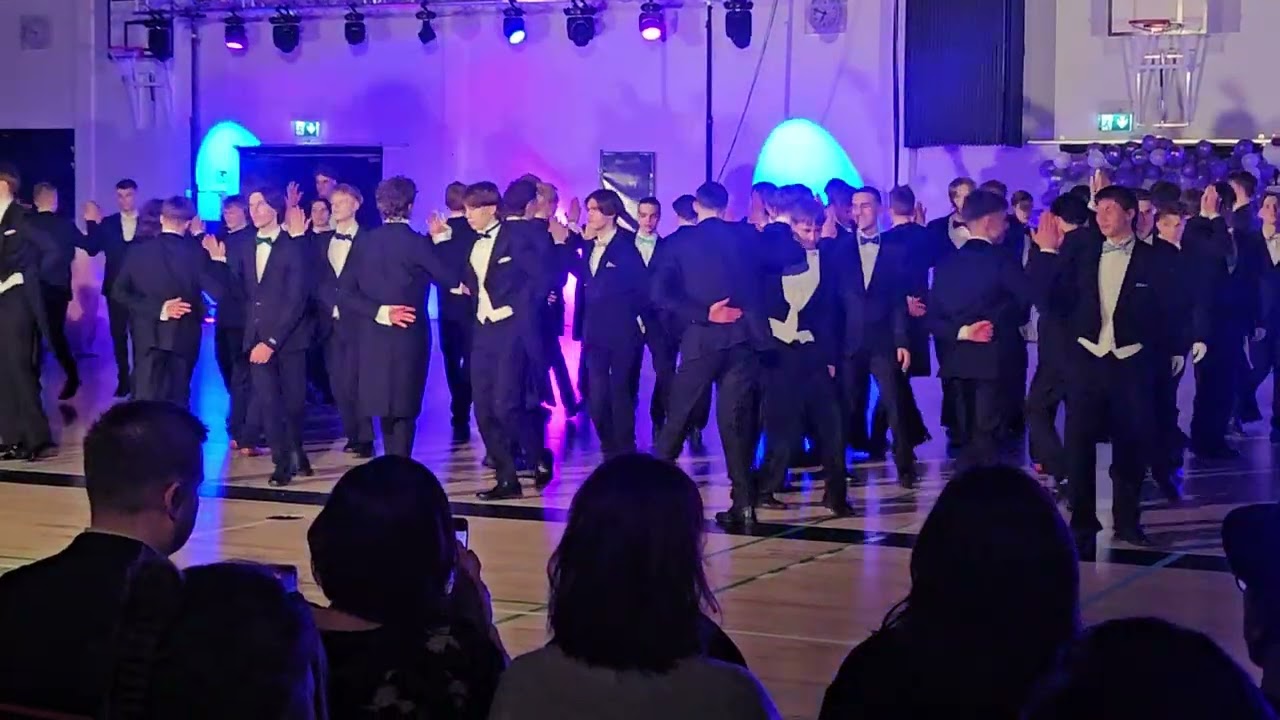 Bal de l'école issa Mbumba 9
