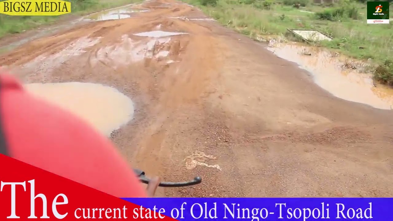 You will not believe this road is in the Capital of Ghana,  Old Ningo -Tsopoli Road