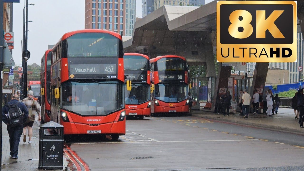 London Buses at Vauxhall (8K)
