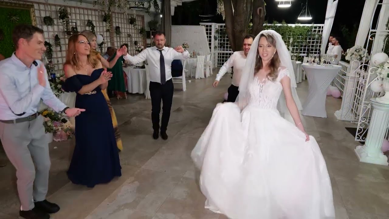 Raluca - Cand am o zi grea