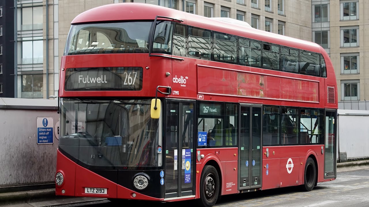 London Buses Route 267 - Fulwell to Hammersmith - Subtitles