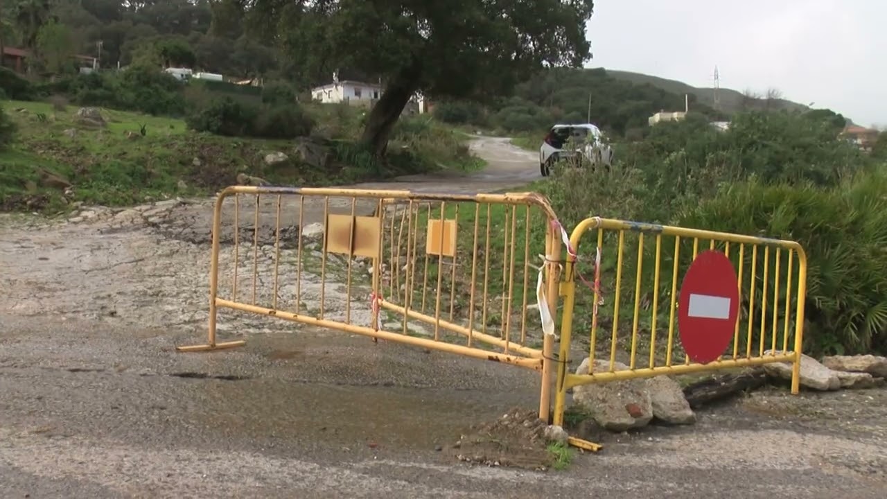 Una avería en la red de abastecimiento deja sin agua a vecinos de la zona sur de Algeciras