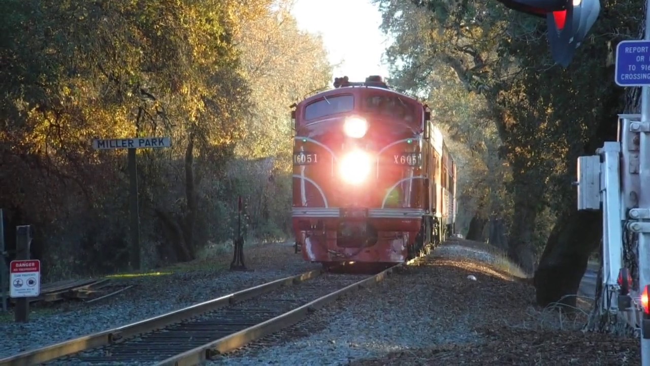 Southern Pacific E9 6051 Leads the Polar Express
