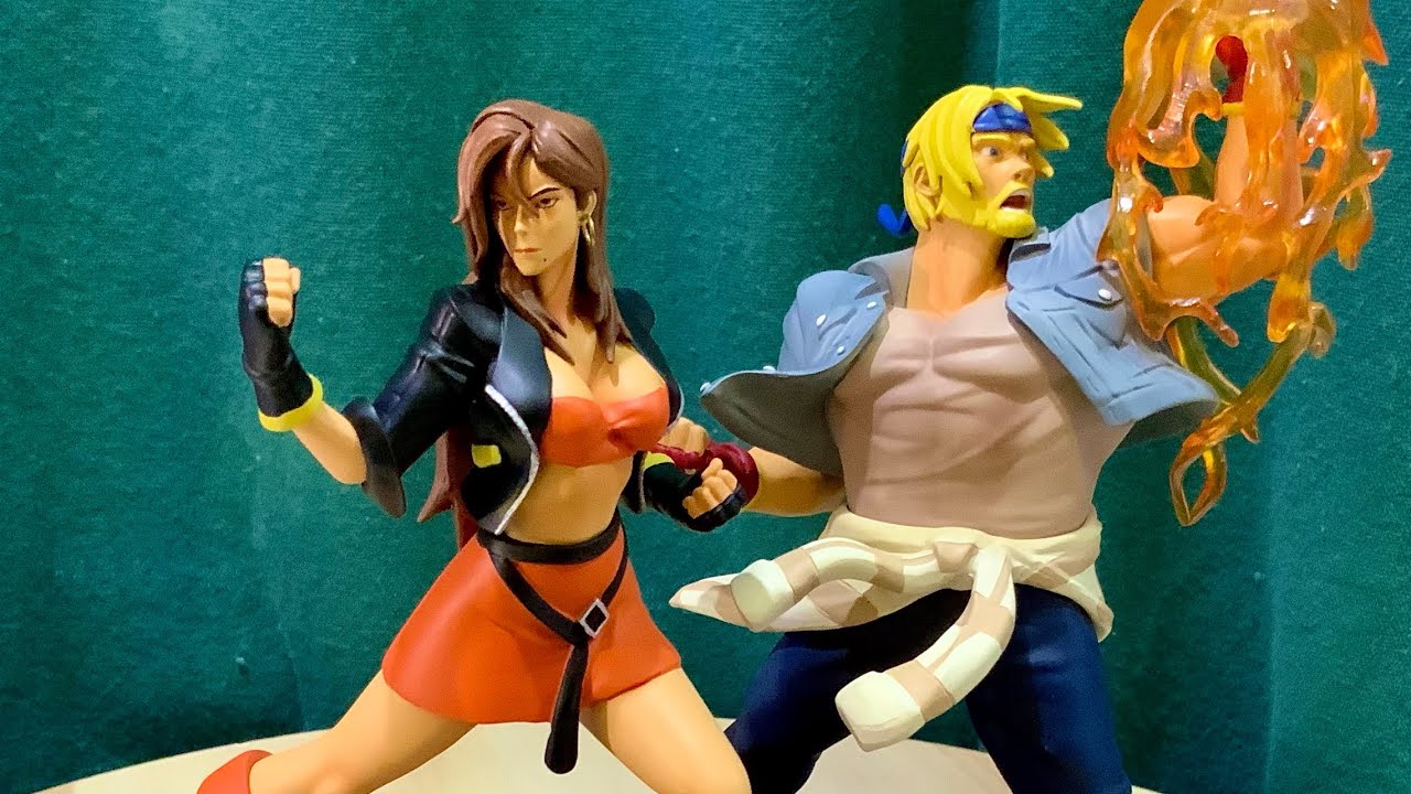 Axel and Blaze Streets of Rage 4 statue