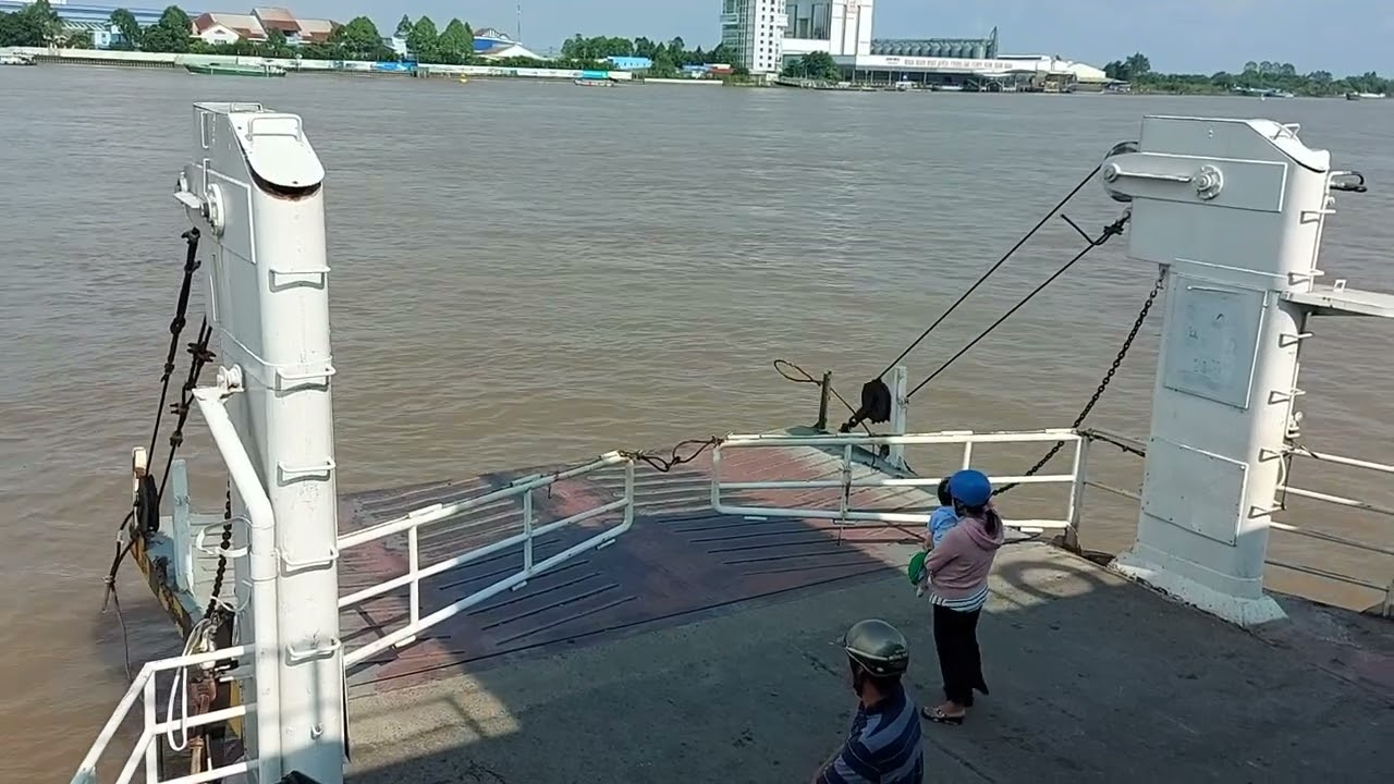 phà B03 từ Long Xuyên sang Lấp Vò (phà Vàm Cống 2023)