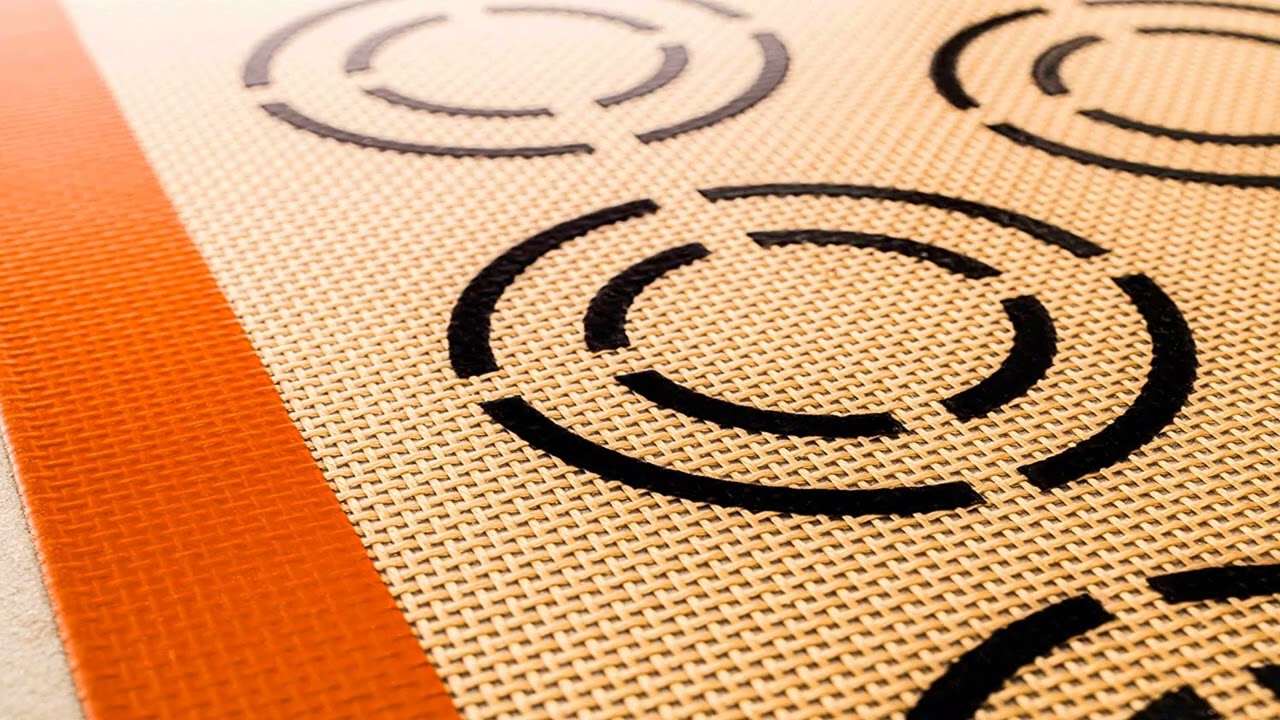 Bon produit -  Tapis de cuisson en silicone antiadhésif Silpat Perfect Cookie, 11-5/8