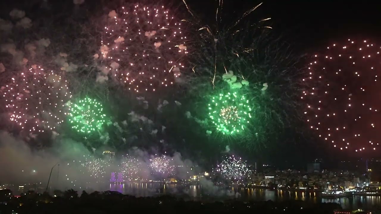 2026.02.14 左營蓮池潭煙火