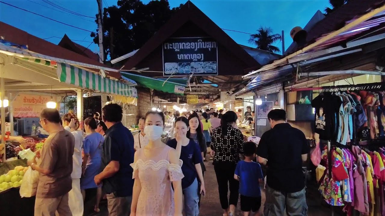 The Best Food Market in Vientiane | That Luang Food Market  | Laos Travel | WALK A LAOS
